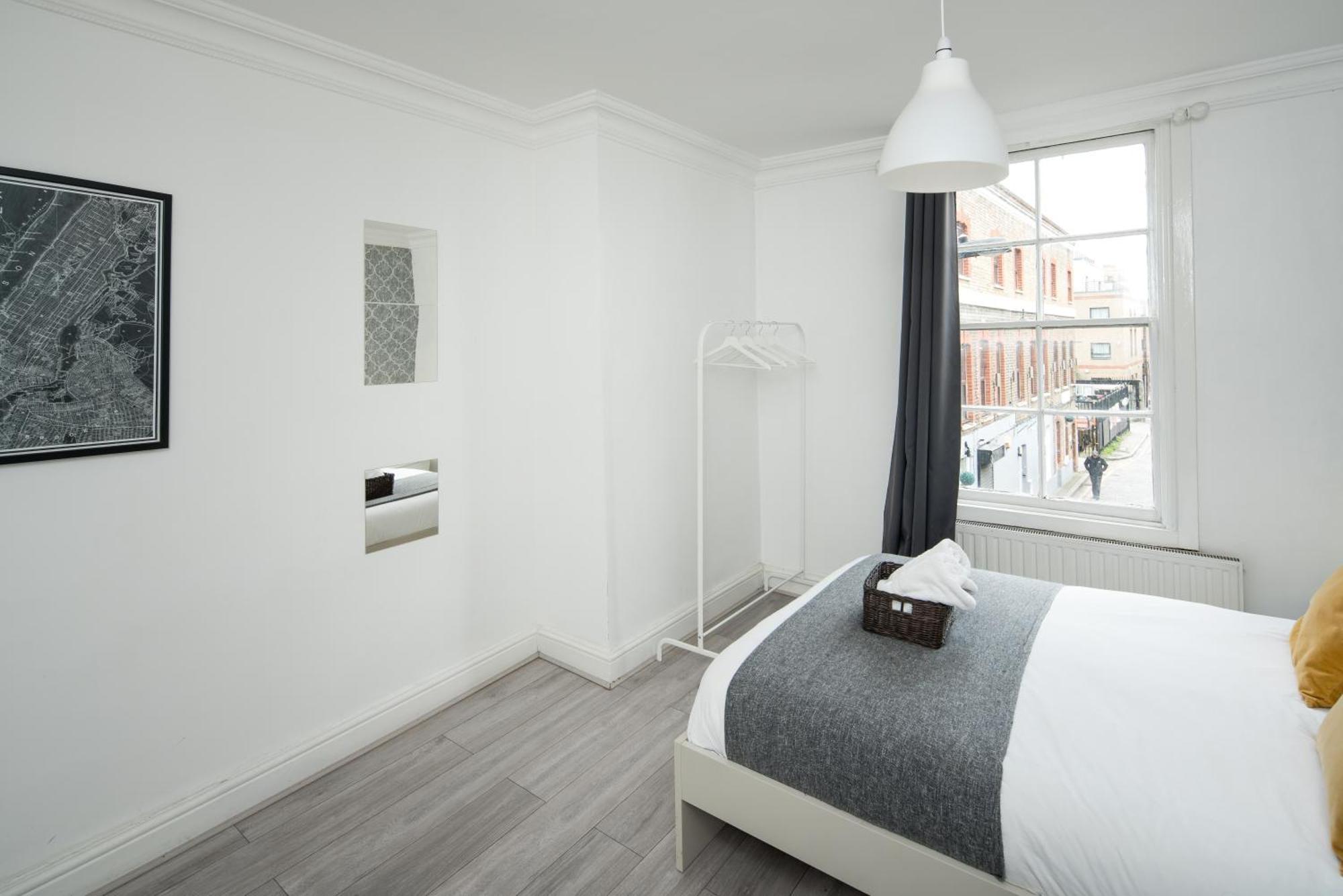 Pensiune Private Double Shared Bathroom Near Centre Londra
