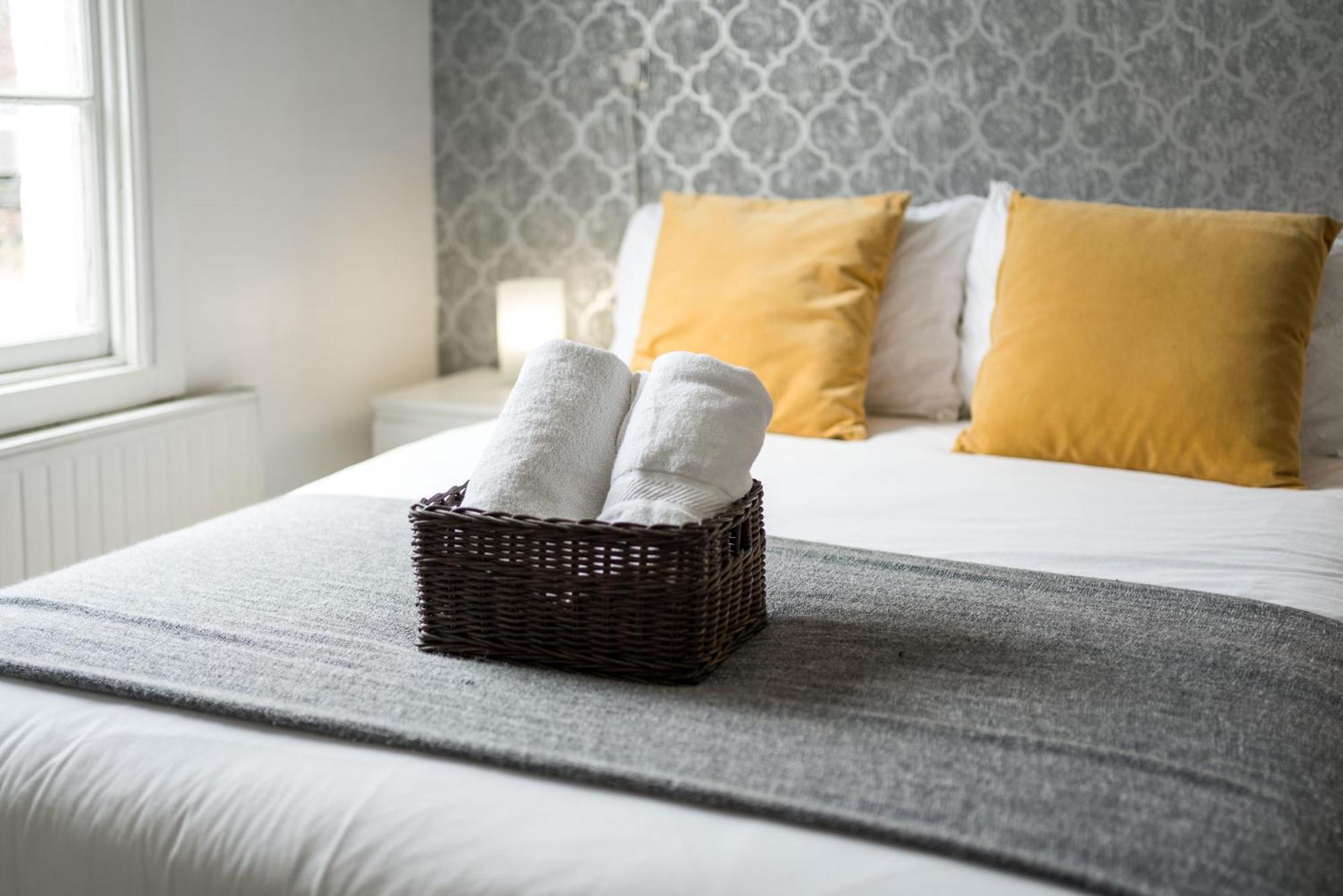Pensiune Private Double Shared Bathroom Near Centre Londra